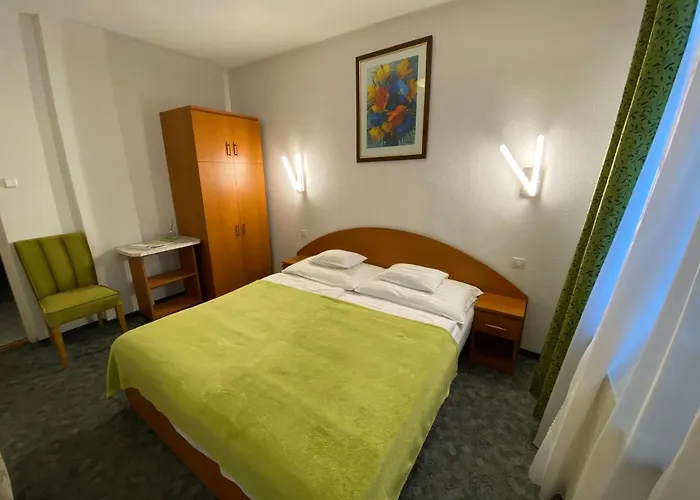 Valeria ヘーヴィーズ