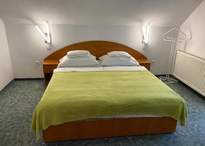 ゲストハウス Valeria ヘーヴィーズ