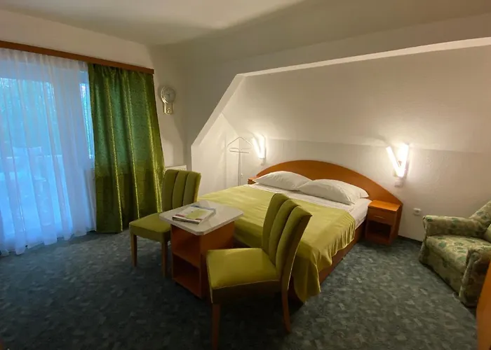 ゲストハウス Valeria 3*